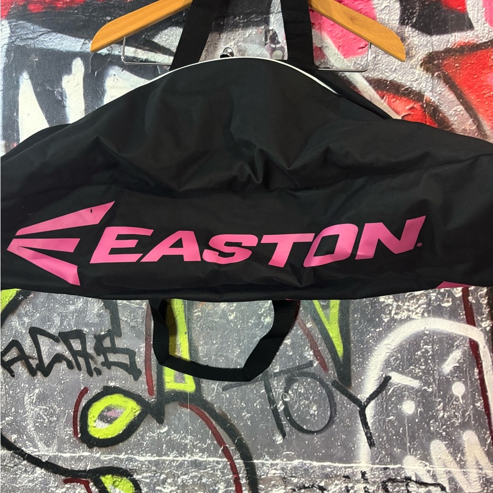 Easton Black and Pink Sports Bag - Picture 2 of 6
